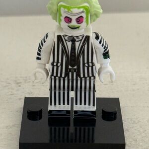 Beetlejuice. Striped Suit Minifigure with Green Hair. (Not Lego)